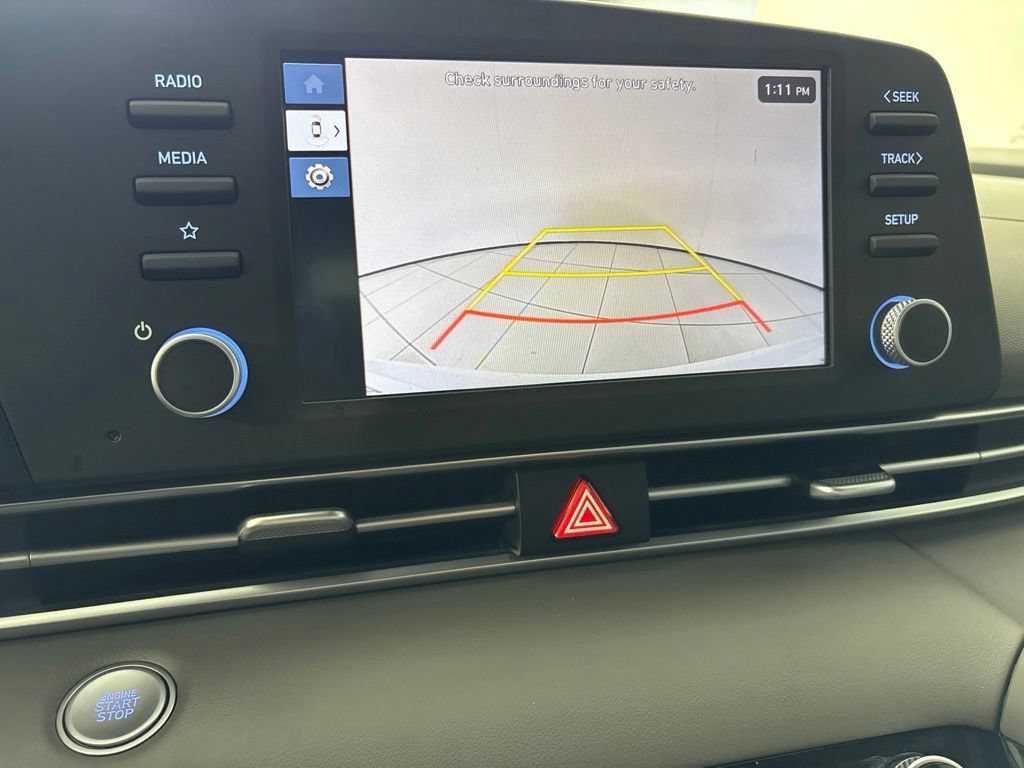 Certified 2025 Hyundai Elantra Hybrid FWD image 29
