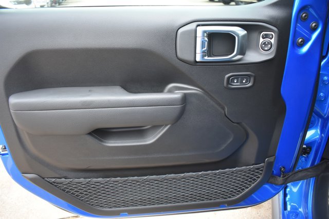 New 2026 Jeep Wrangler Unlimited Rubicon w/ Technology Group image 13