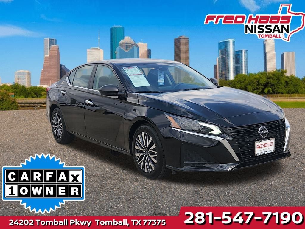 Used 2025 Nissan Altima 2.5 SV