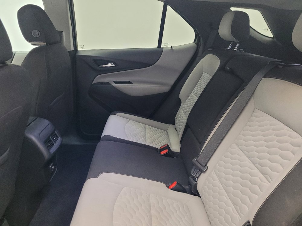 Used 2021 Chevrolet Equinox LS w/ LS Convenience Package FWD image 18
