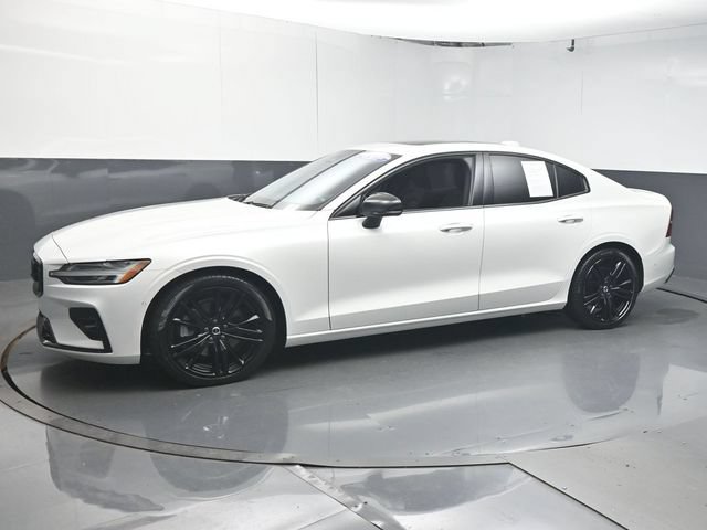 Certified 2024 Volvo S60 B5 Plus w/ Protection Package Premier AWD/4WD image 4