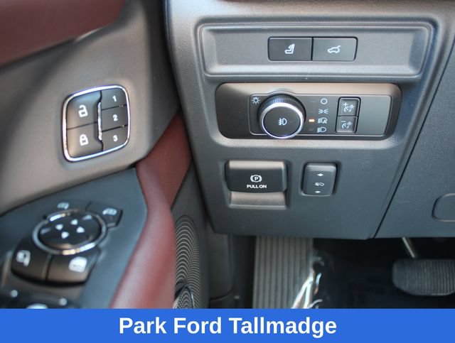 Used 2023 Ford Expedition Max Limited AWD/4WD image 18