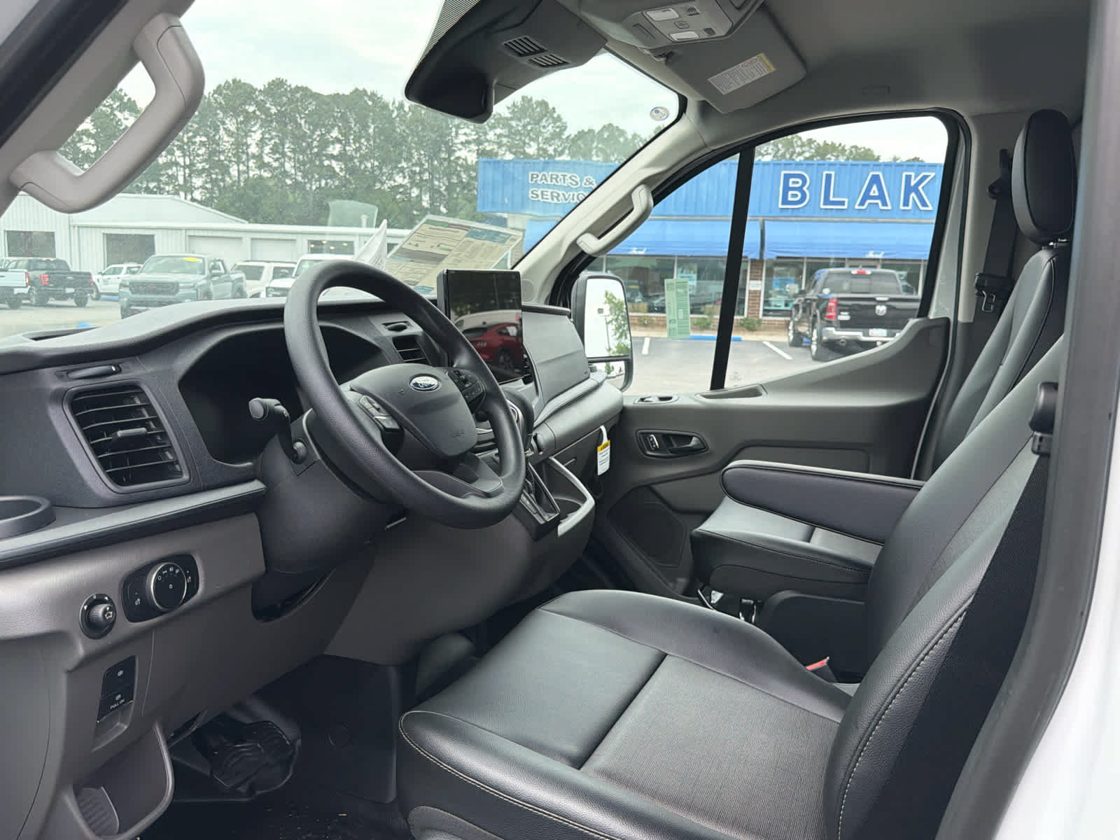 New 2026 Ford Transit 250 Low Roof RWD image 16