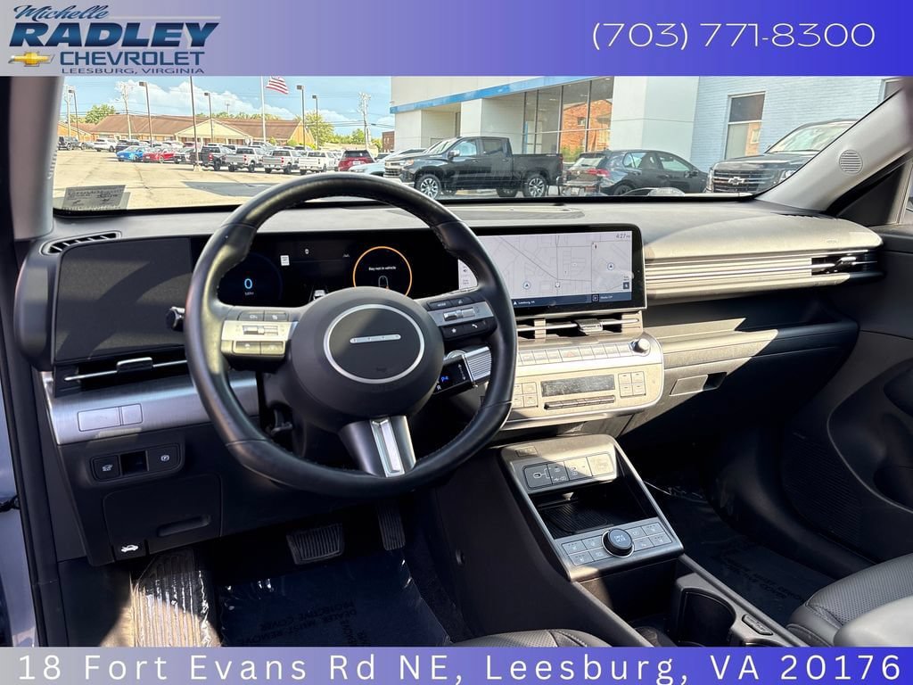 Used 2024 Hyundai Kona Limited FWD image 14
