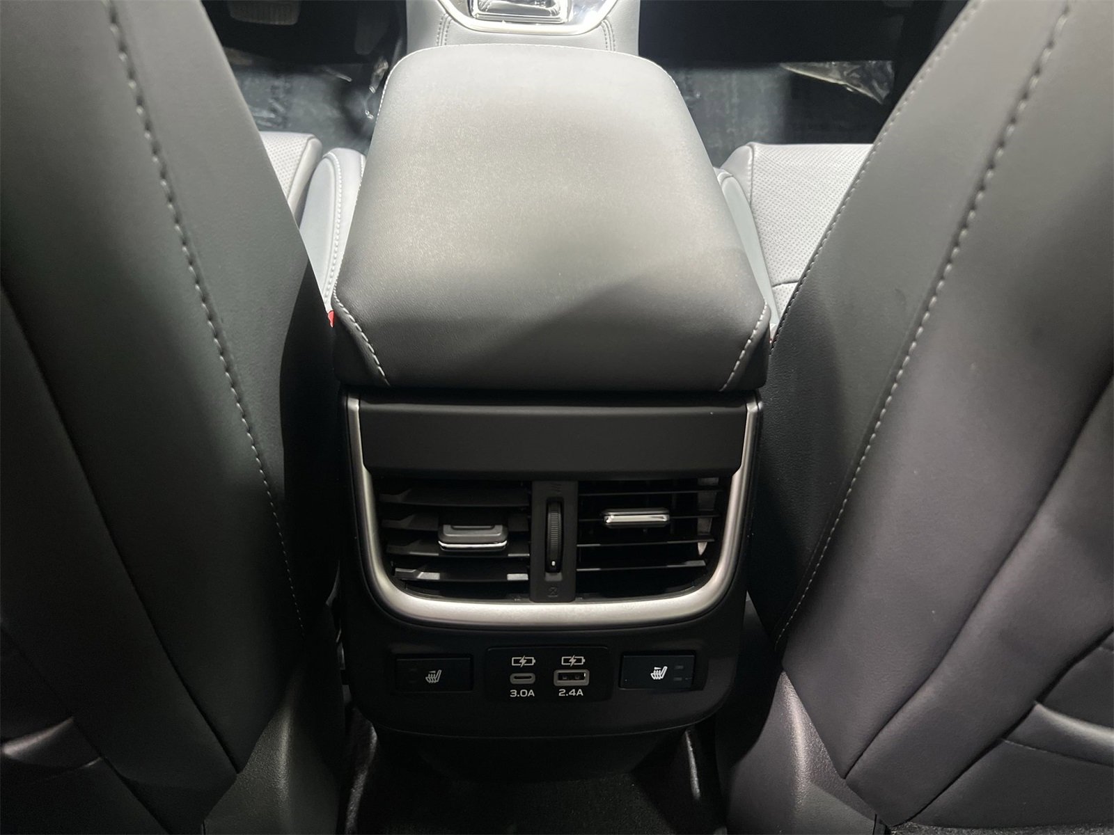 Certified 2025 Subaru Outback Limited image 21