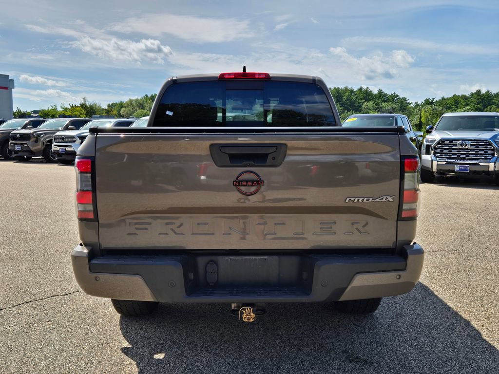 Used 2023 Nissan Frontier PRO-4X w/ Technology Package AWD/4WD image 4