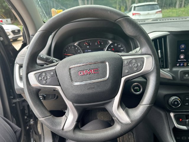 Used 2024 GMC Terrain SLE FWD image 22