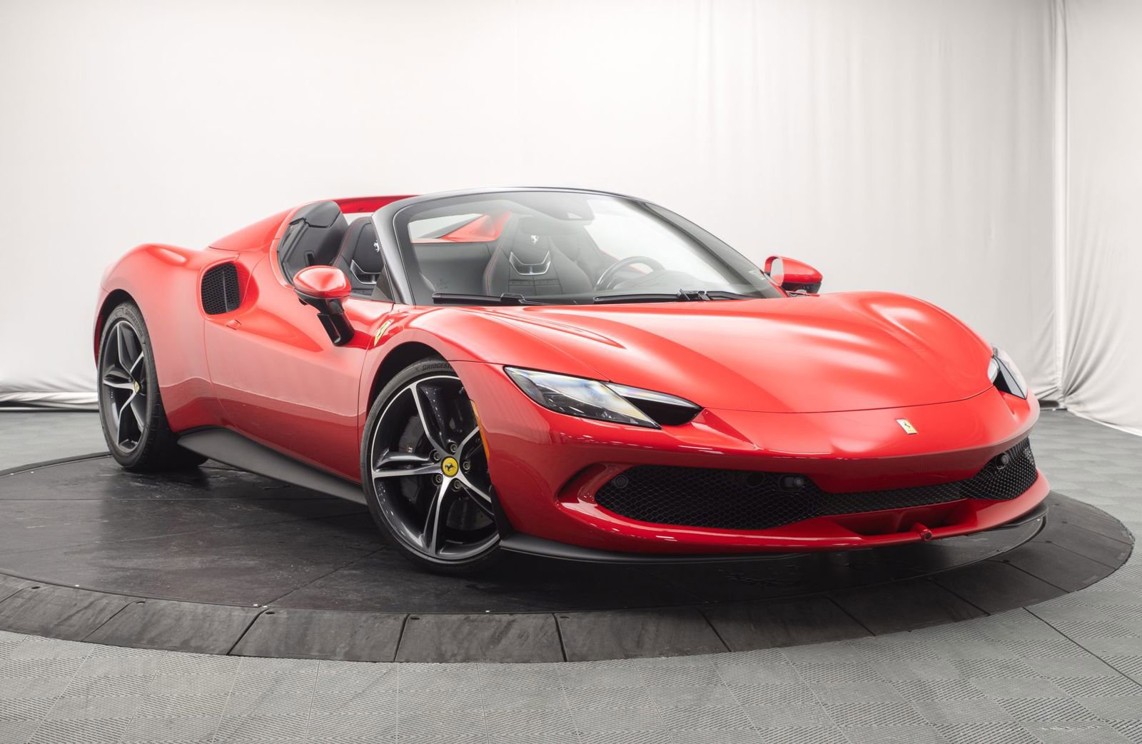 Used 2025 Ferrari 296 GTS RWD image 1