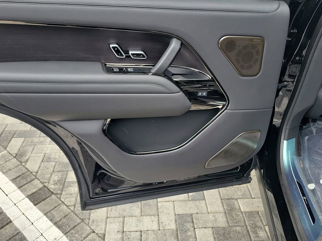 New 2026 Land Rover Range Rover Long Wheel Base SV image 22