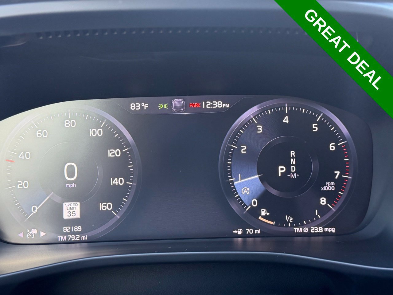 Used 2021 Volvo XC40 T5 R-Design w/ Advanced Package AWD/4WD image 17