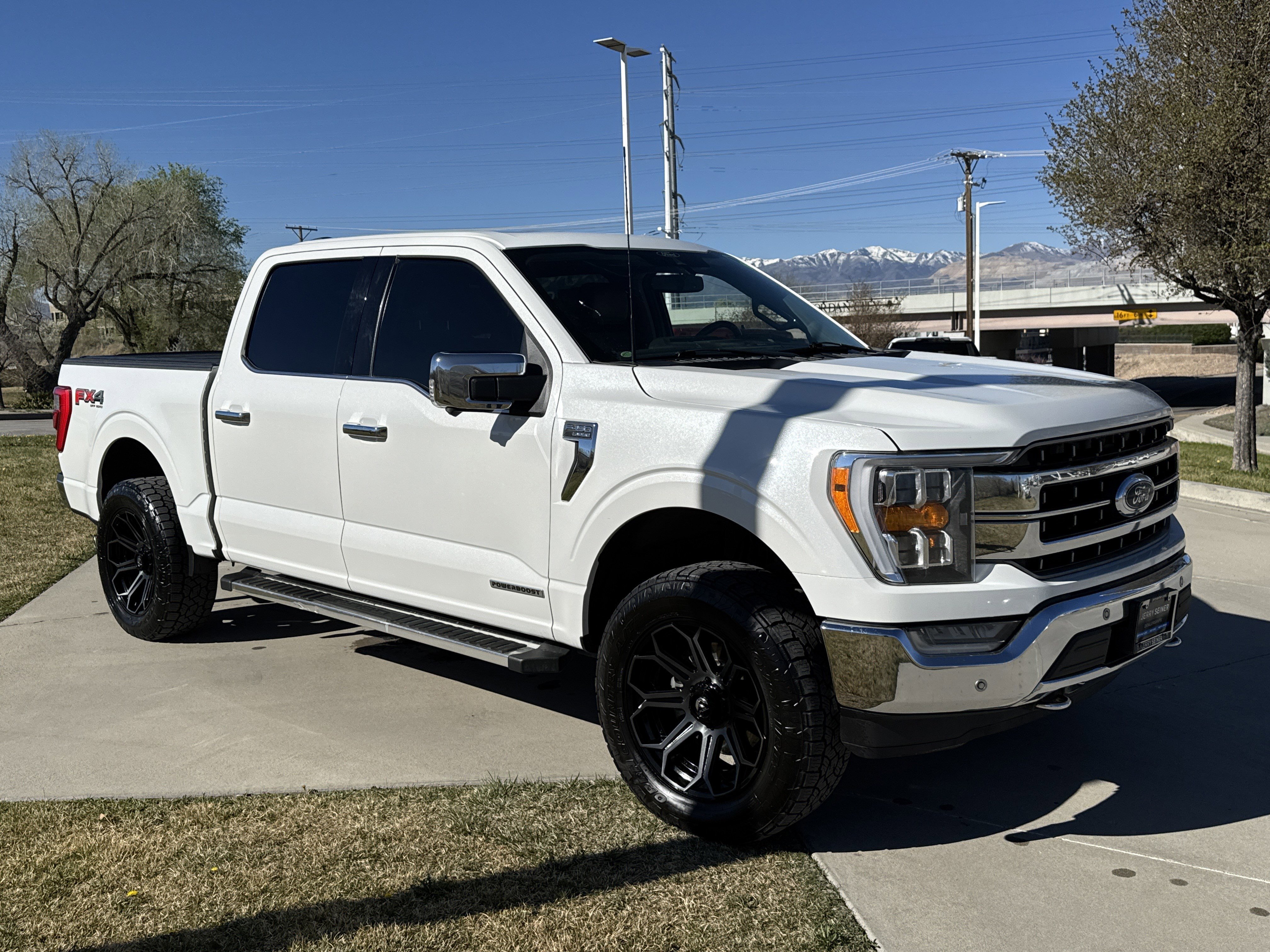 Used 2022 Ford F150 Lariat w/ Max Trailer Tow Package image 7