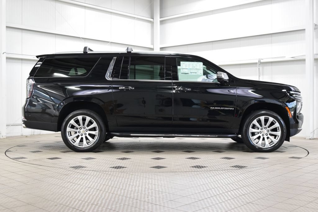 New 2026 Chevrolet Suburban Premier AWD/4WD image 9