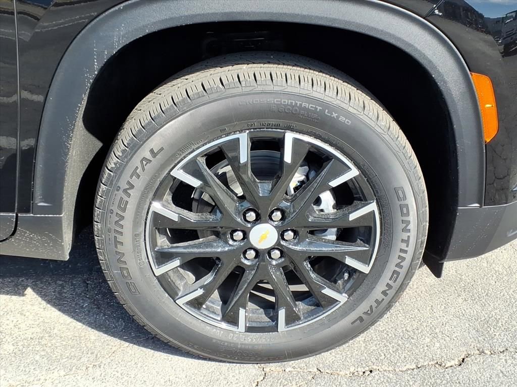 New 2026 Chevrolet Traverse LT w/ Sun and Wheel Package image 4