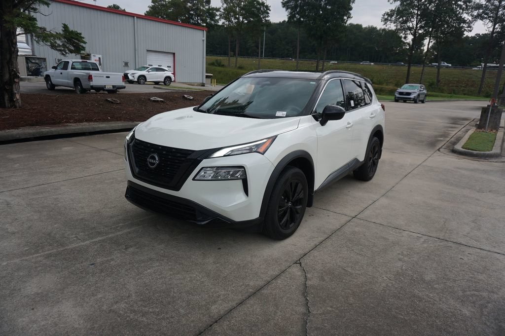 Used 2023 Nissan Rogue SV w/ SV Premium B Package FWD image 24
