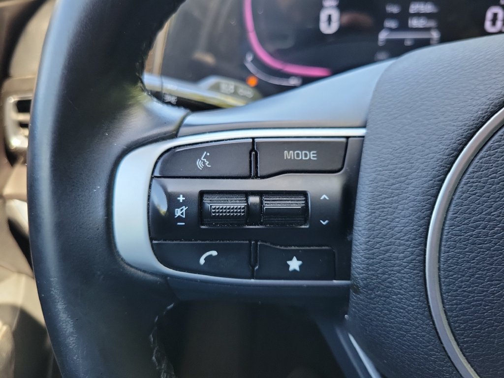 Certified 2023 Kia Sportage EX FWD image 17