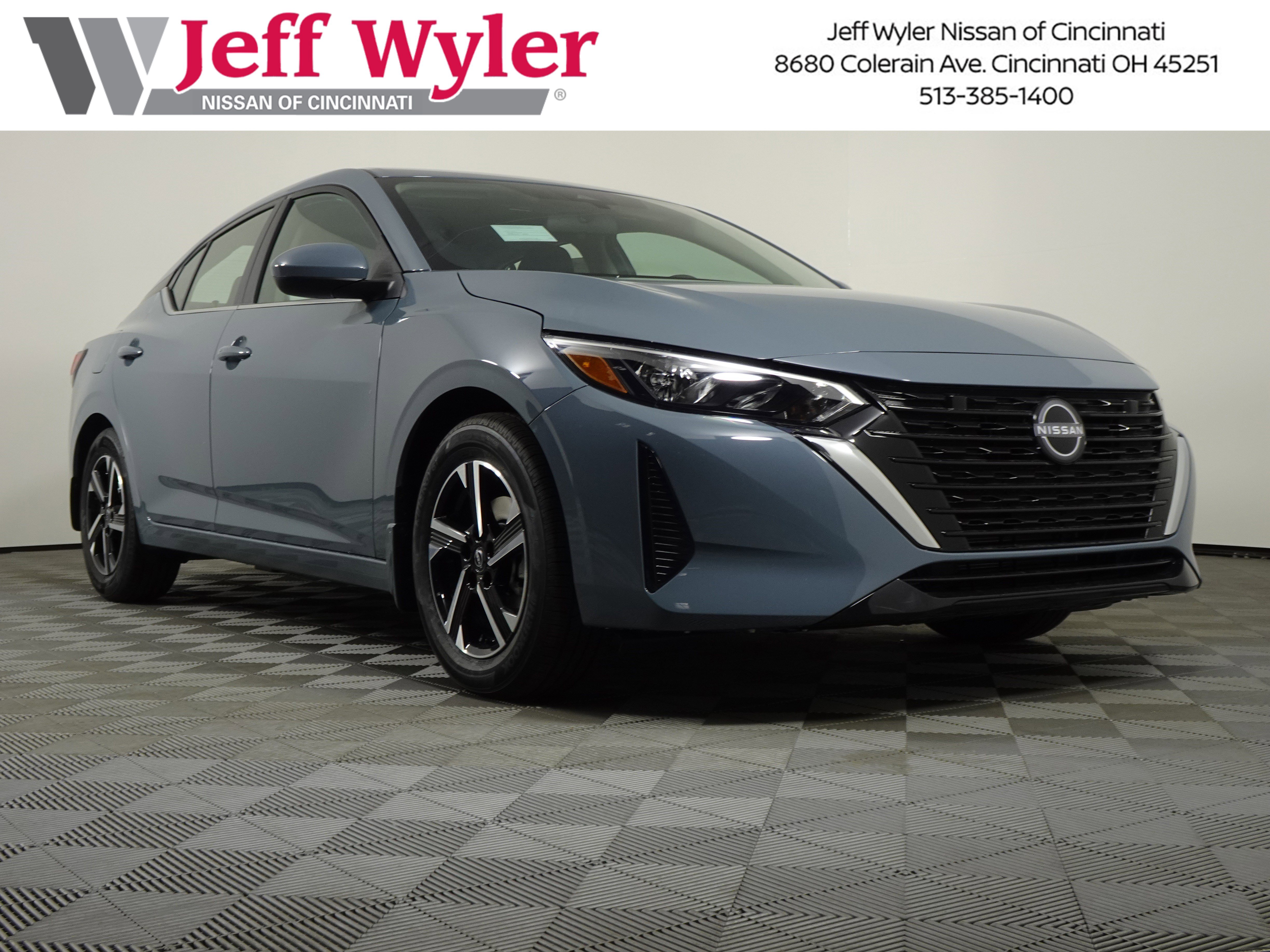 New 2025 Nissan Sentra SV