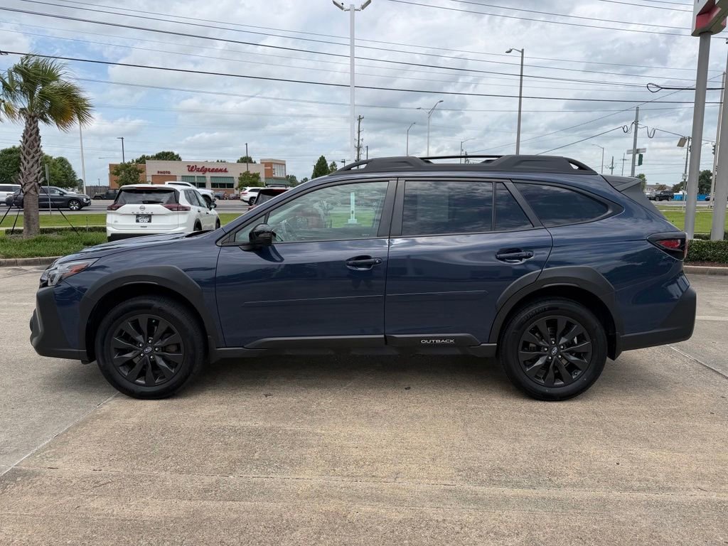 Used 2023 Subaru Outback Onyx Edition AWD/4WD image 2