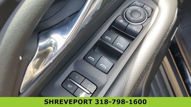 Certified 2023 GMC Yukon XL Denali AWD/4WD image 32