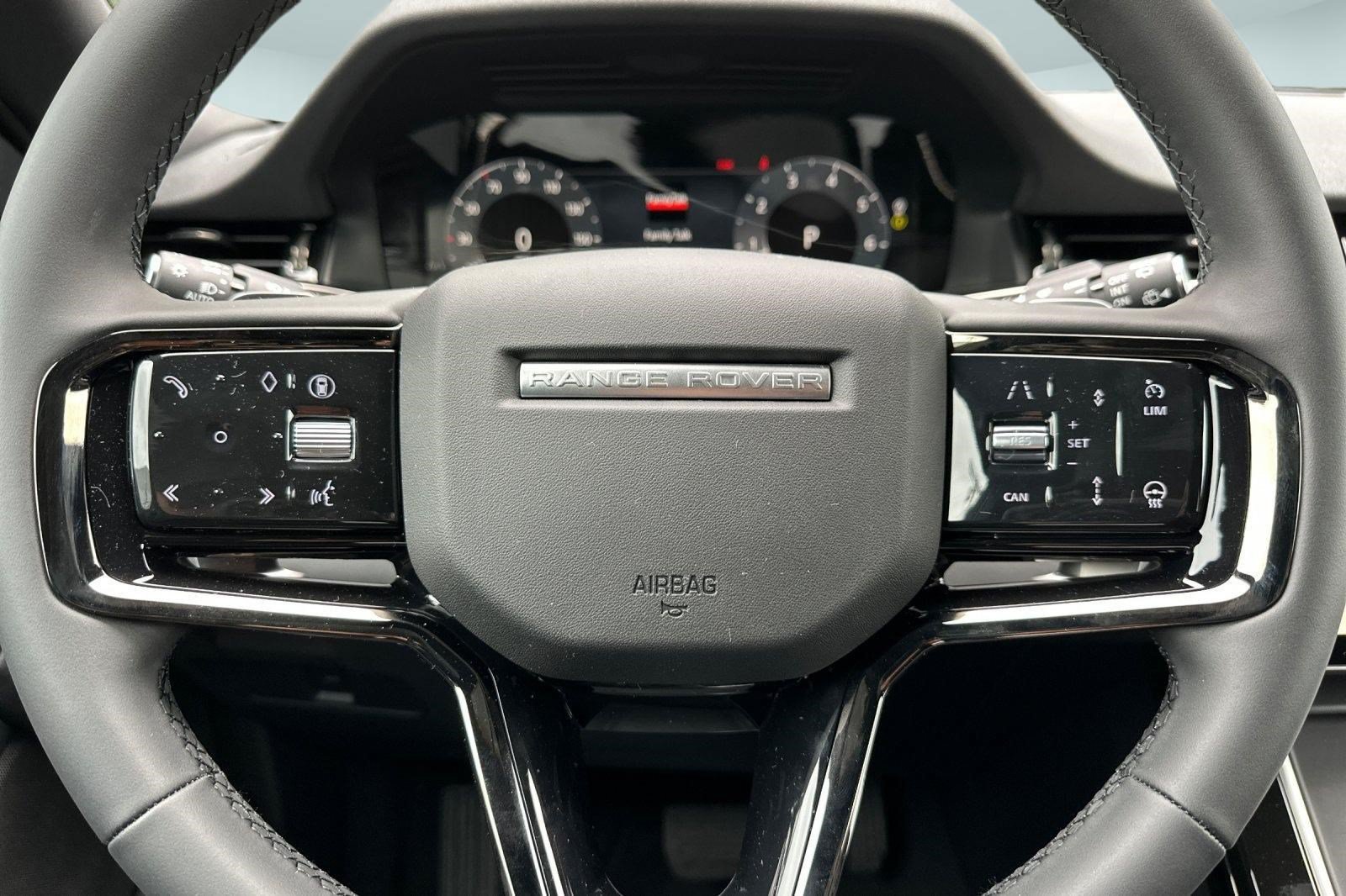 New 2026 Land Rover Range Rover Evoque S AWD/4WD image 11