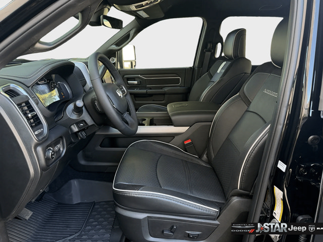New 2026 RAM 3500 Laramie AWD/4WD image 10
