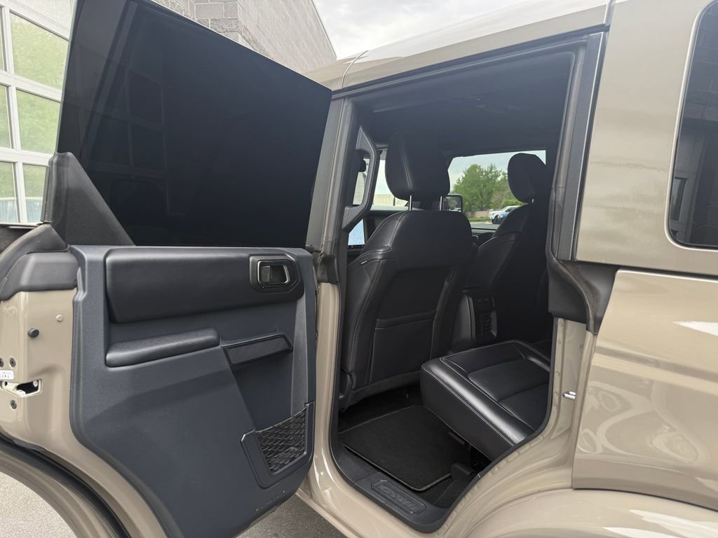 Used 2025 Ford Bronco Outer Banks AWD/4WD image 30