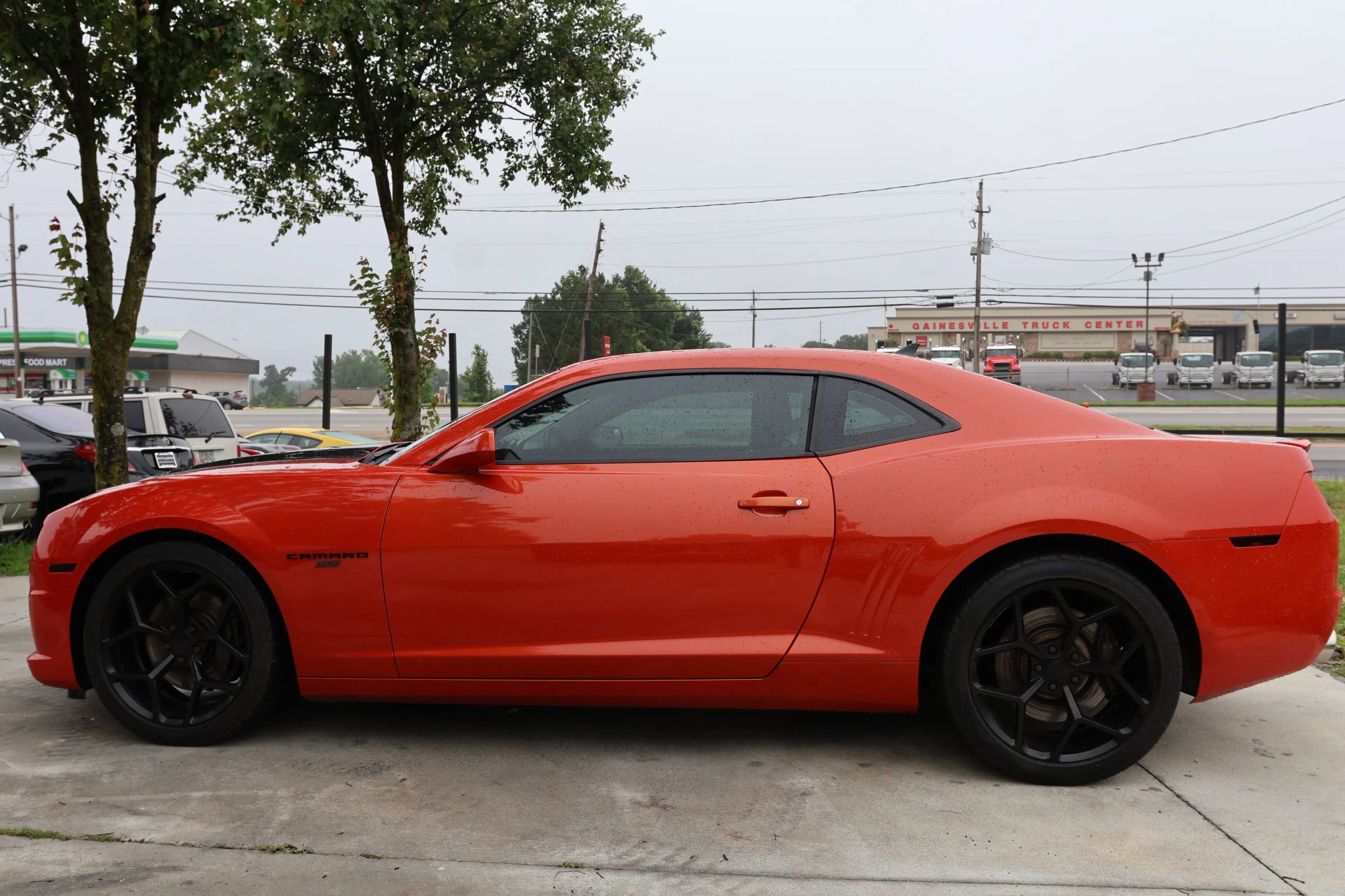 Used 2013 Chevrolet Camaro SS w/ Rear Vision Package image 2