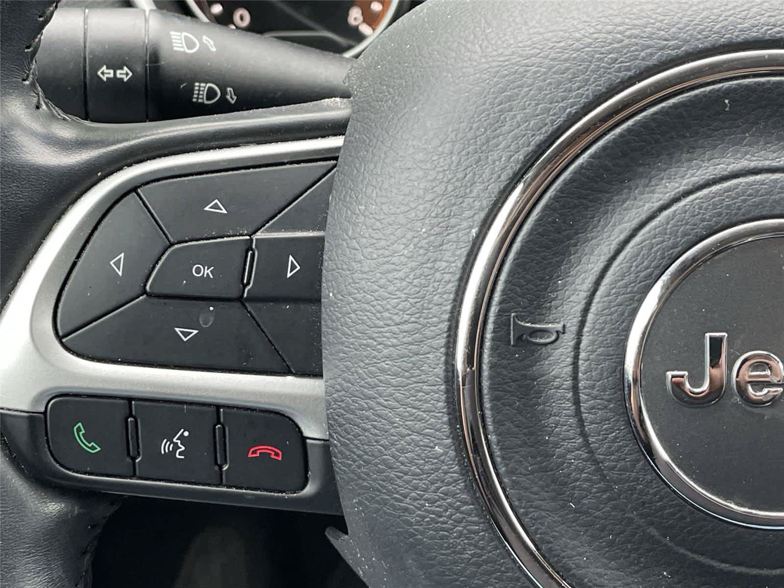Used 2019 Jeep Compass Latitude AWD/4WD image 18