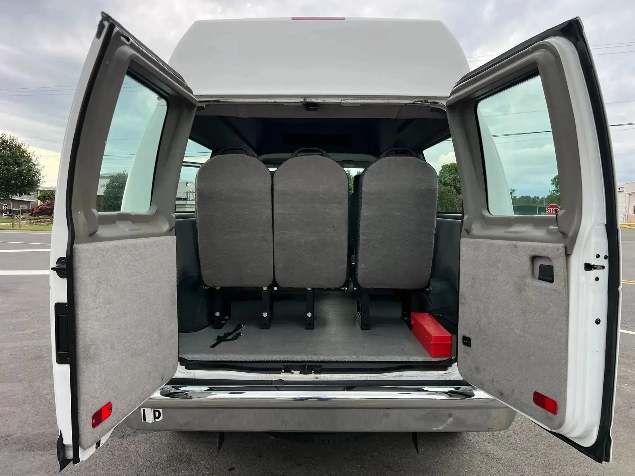 Used 2011 Ford E-150 and Econoline 150 w/ PWR Group RWD image 27