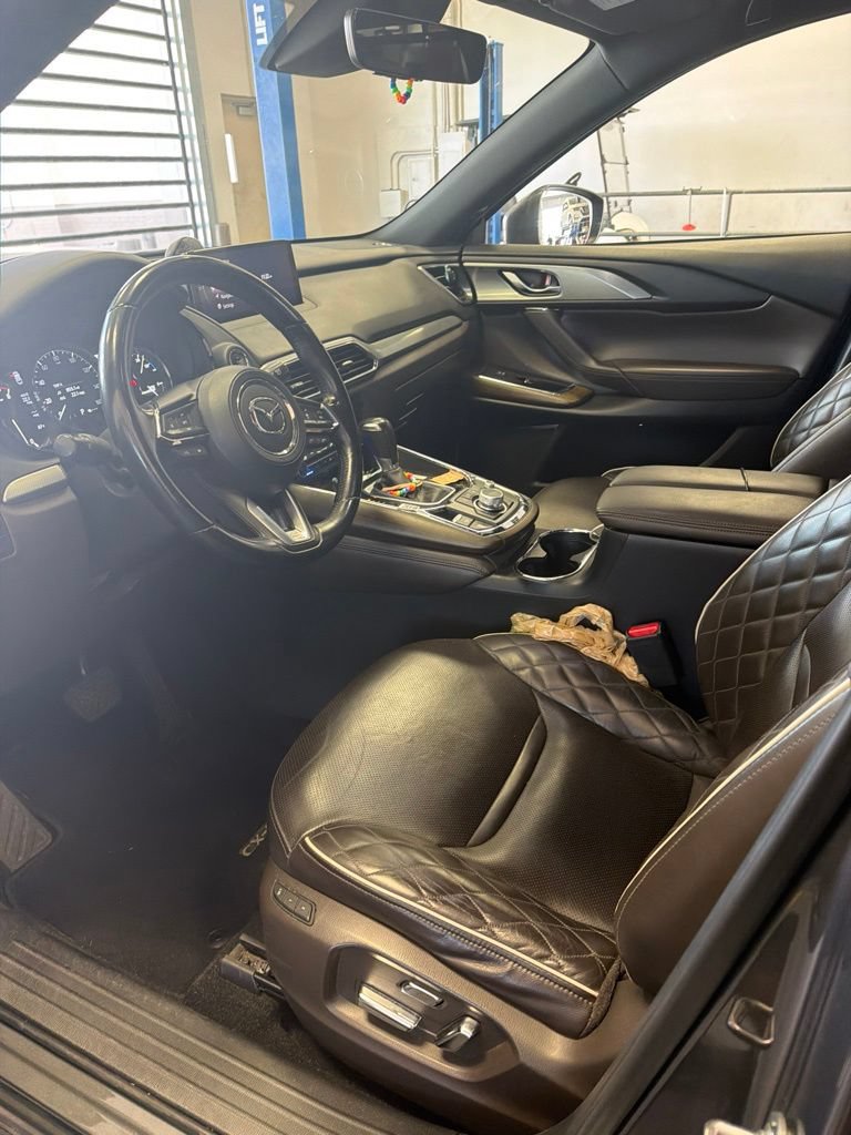 Used 2021 MAZDA CX-9 Signature AWD/4WD image 2