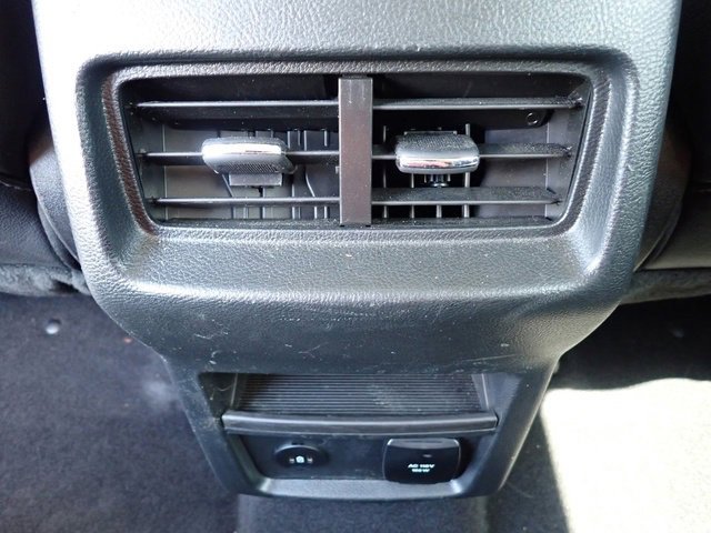 Certified 2022 Ford Edge SEL w/ Convenience Package image 19