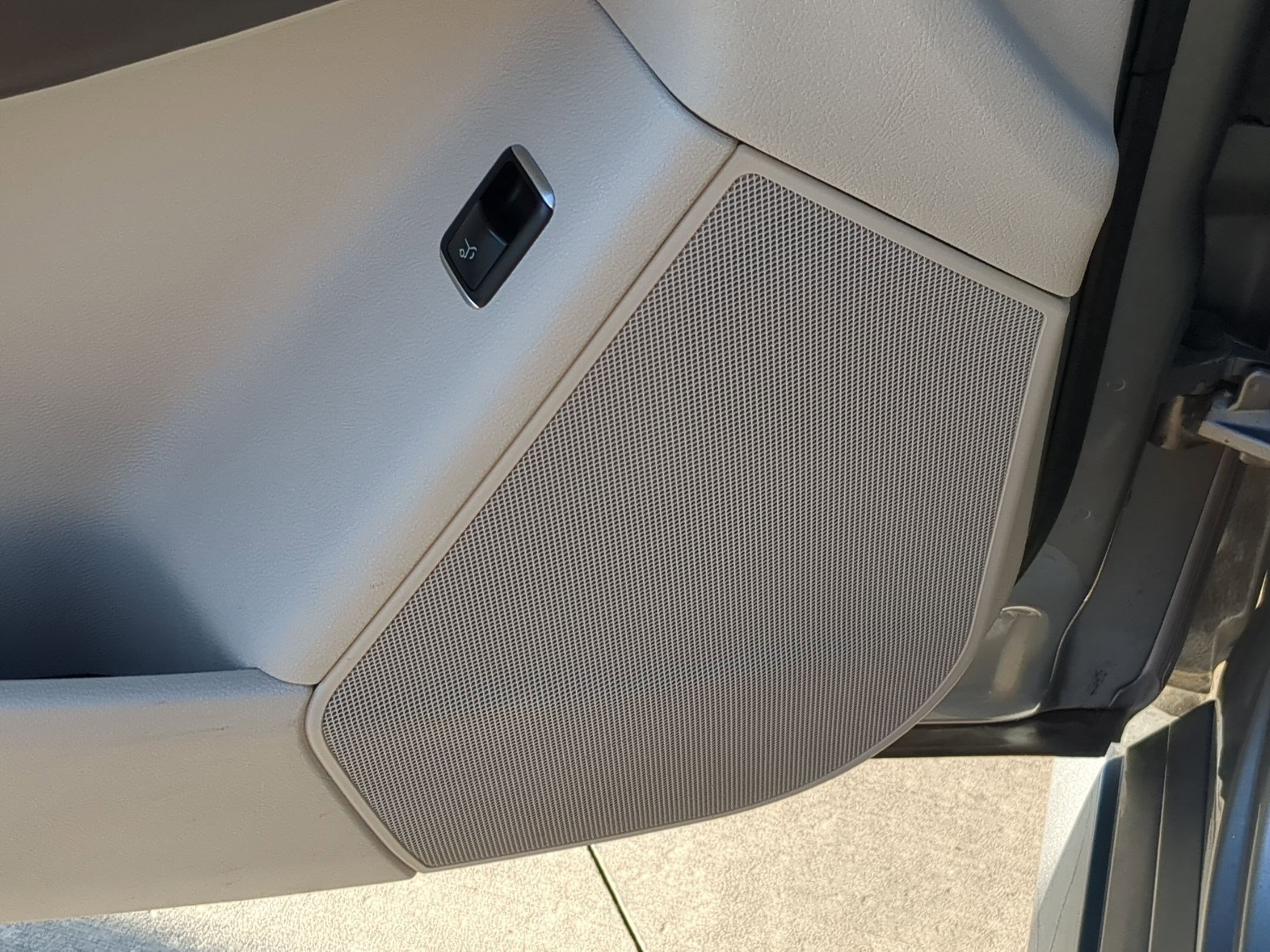 Used 2015 Mercedes-Benz ML 350 4MATIC image 15