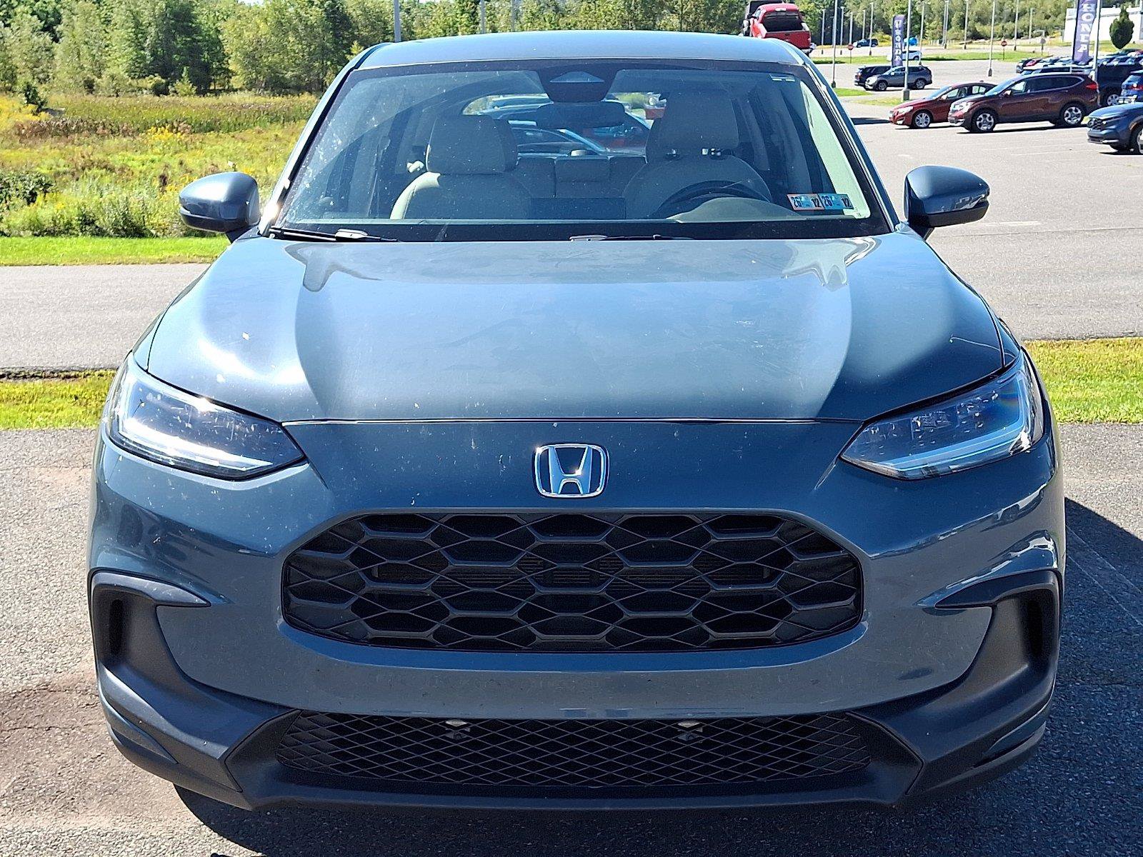 Used 2024 Honda HR-V LX image 2