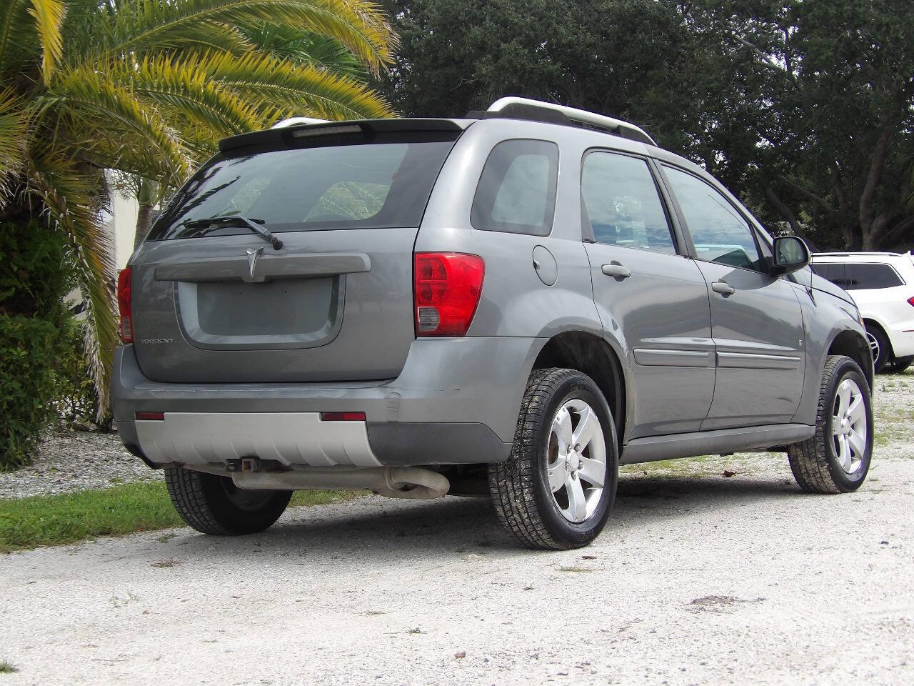 Used 2006 Pontiac Torrent 2WD image 7