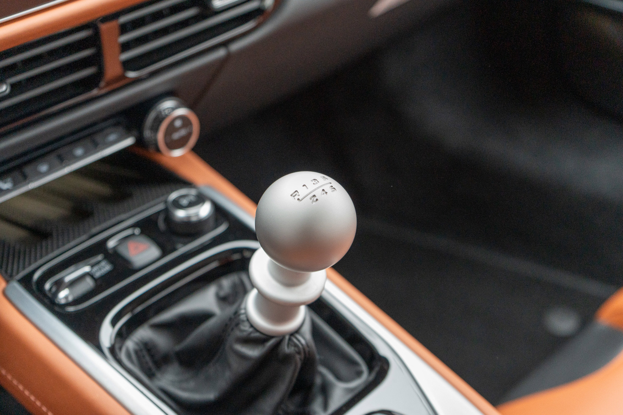 Used 2025 Lotus Emira image 28