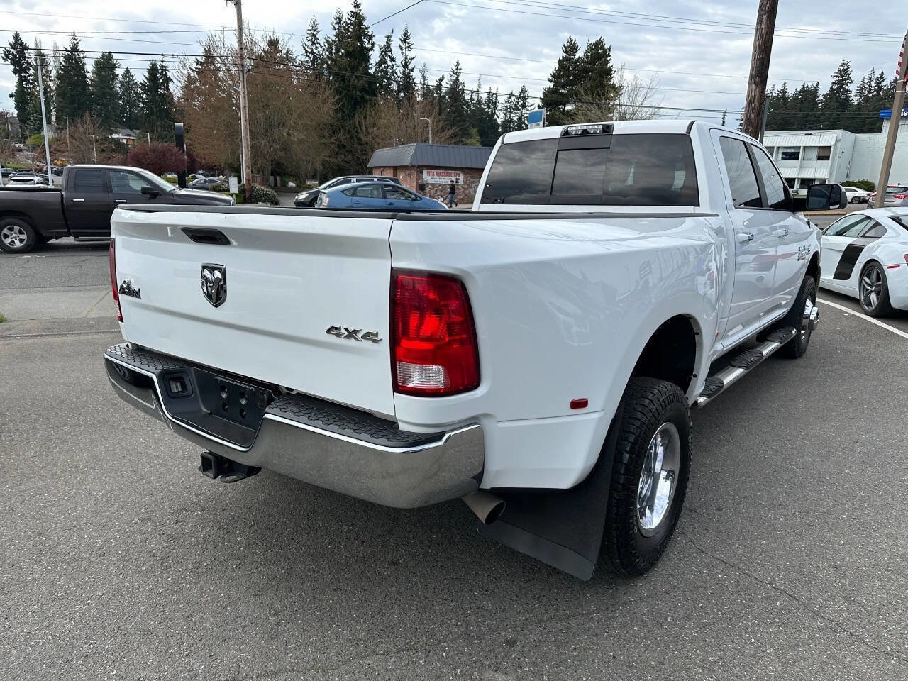 Used 2018 RAM 3500 Big Horn AWD/4WD image 10
