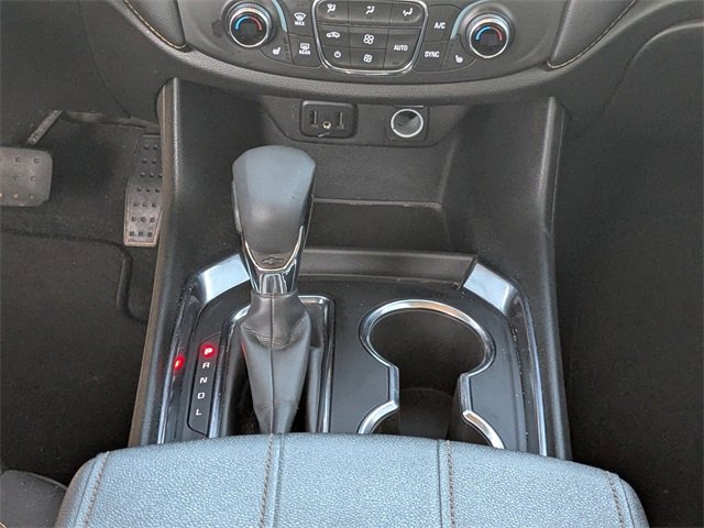 Used 2021 Chevrolet Traverse LT image 19