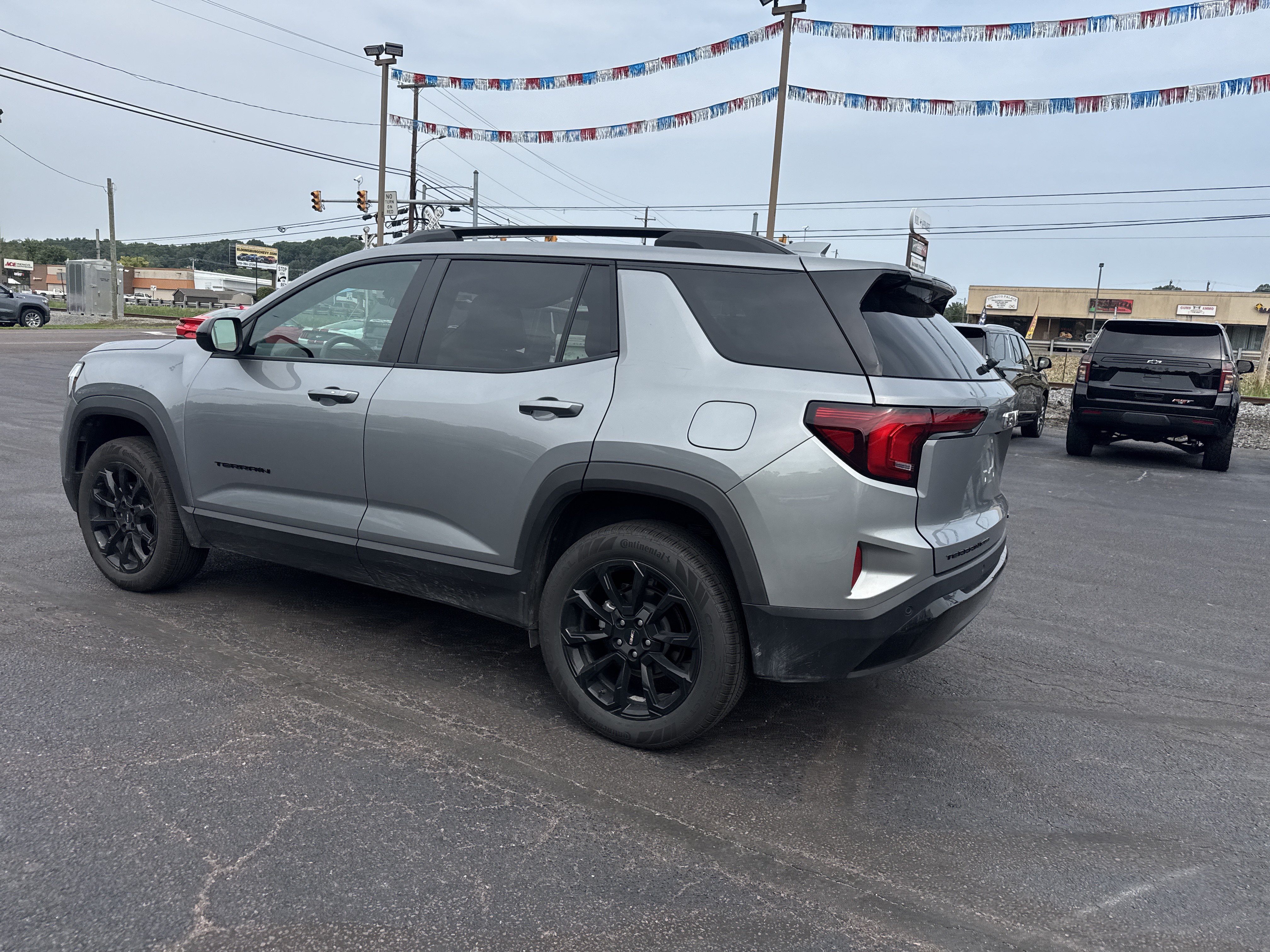 Used 2026 GMC Terrain Elevation w/ Elevation Premium Package AWD/4WD video 4