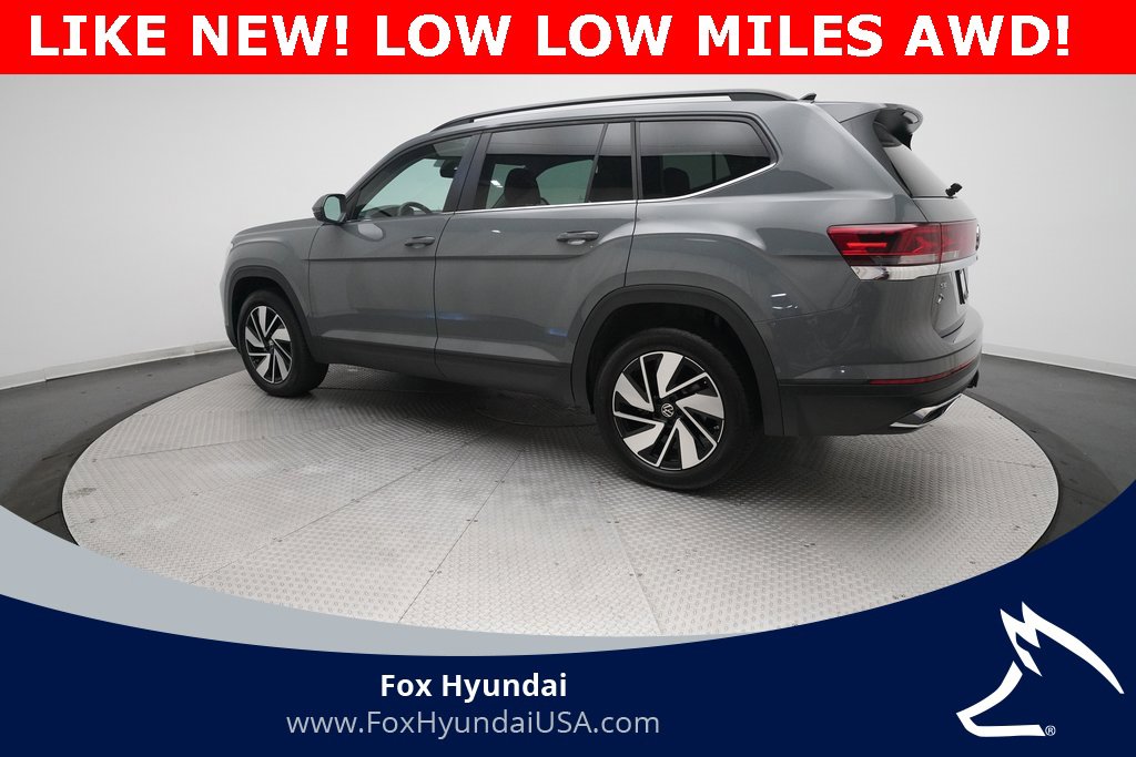 Used 2025 Volkswagen Atlas SE image 12
