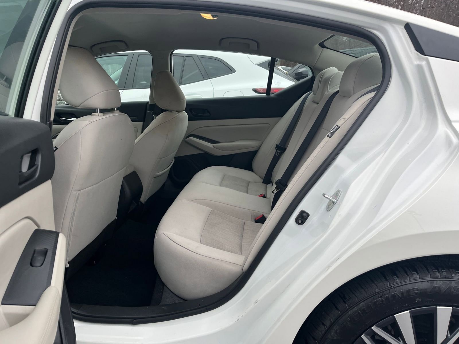 Used 2025 Nissan Altima 2.5 SV image 20