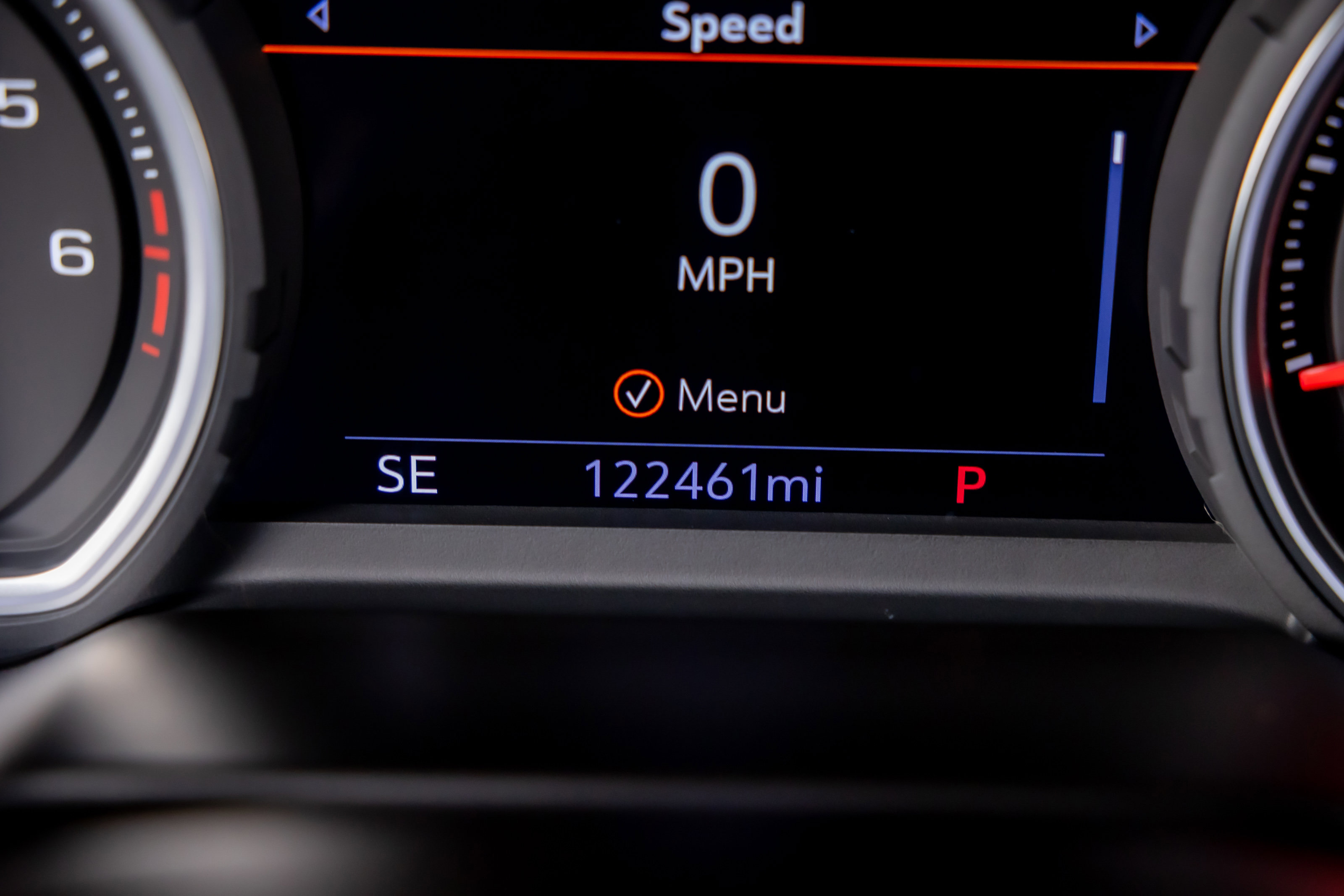 Used 2021 Chevrolet Tahoe Premier w/ Premium Package image 15