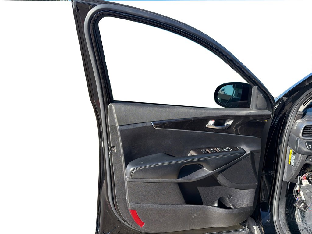 Used 2017 Kia Sorento LX image 19