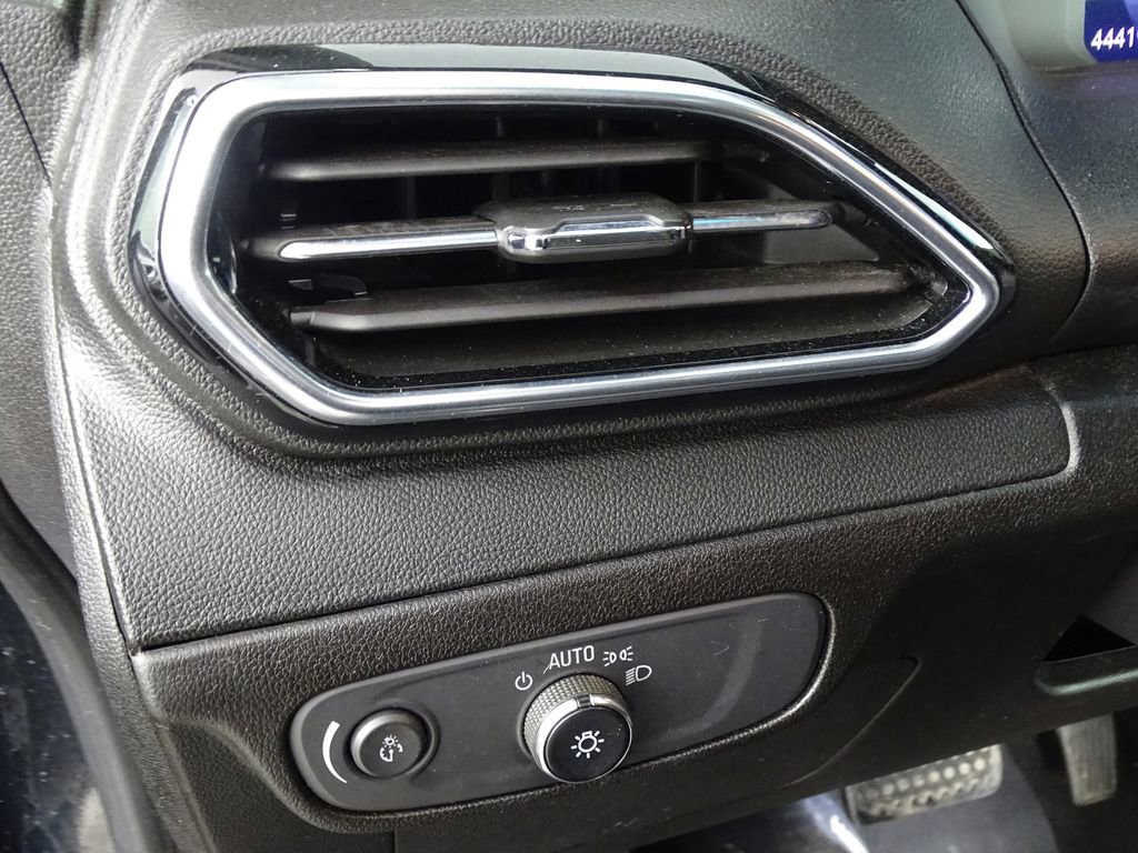 Used 2023 Chevrolet Bolt LT w/ Driver Confidence Package image 17