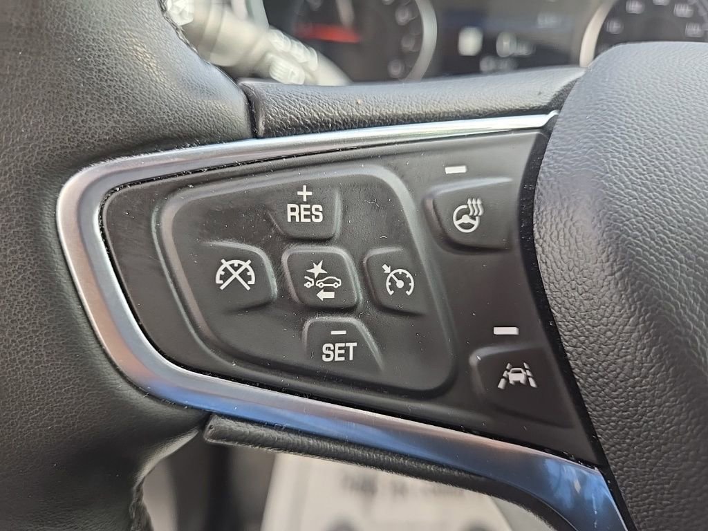 Used 2024 Chevrolet Equinox Premier image 21