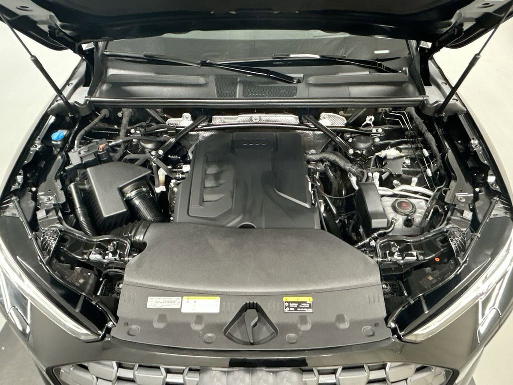 Used 2025 Audi Q5 Premium Plus w/ Premium Plus image 25