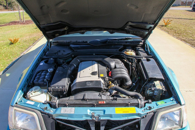 Used 1995 Mercedes-Benz SL 320 image 16
