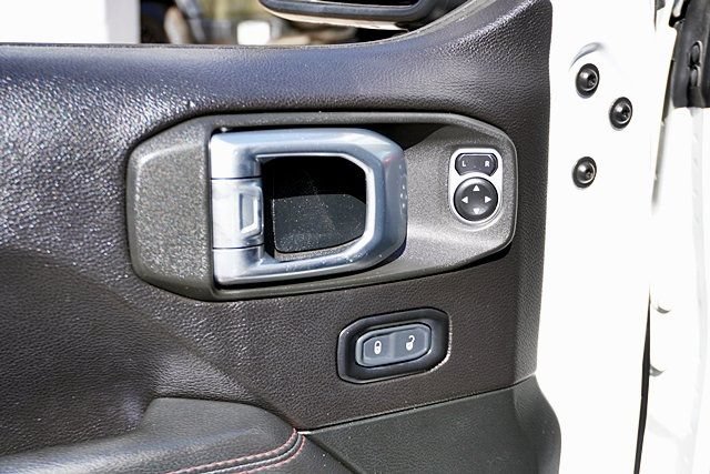 Used 2020 Jeep Gladiator Rubicon AWD/4WD image 27