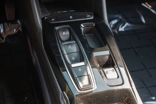 Used 2023 Chevrolet Bolt EUV LT FWD image 18