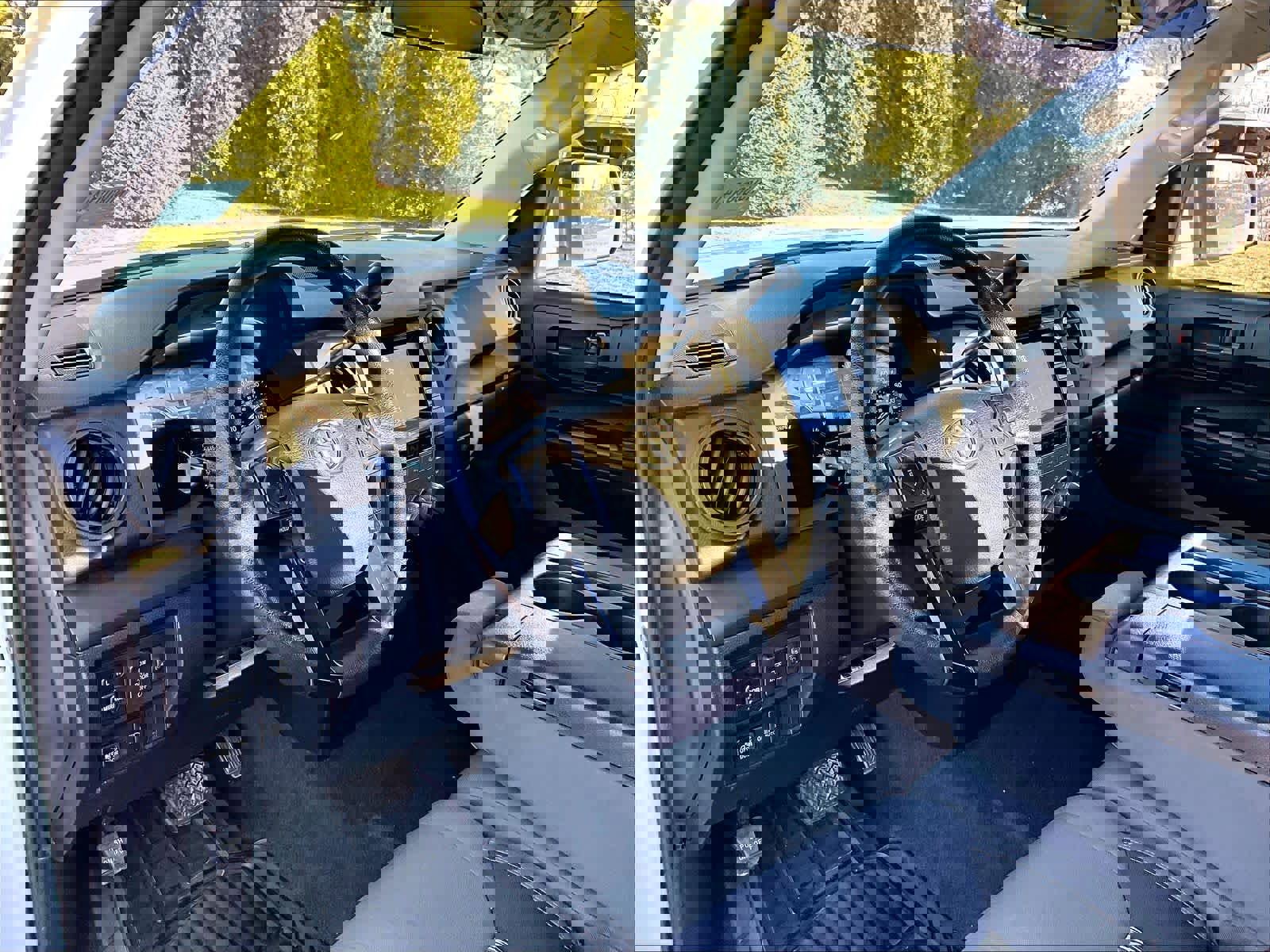 Used 2021 Toyota Tundra SR image 8