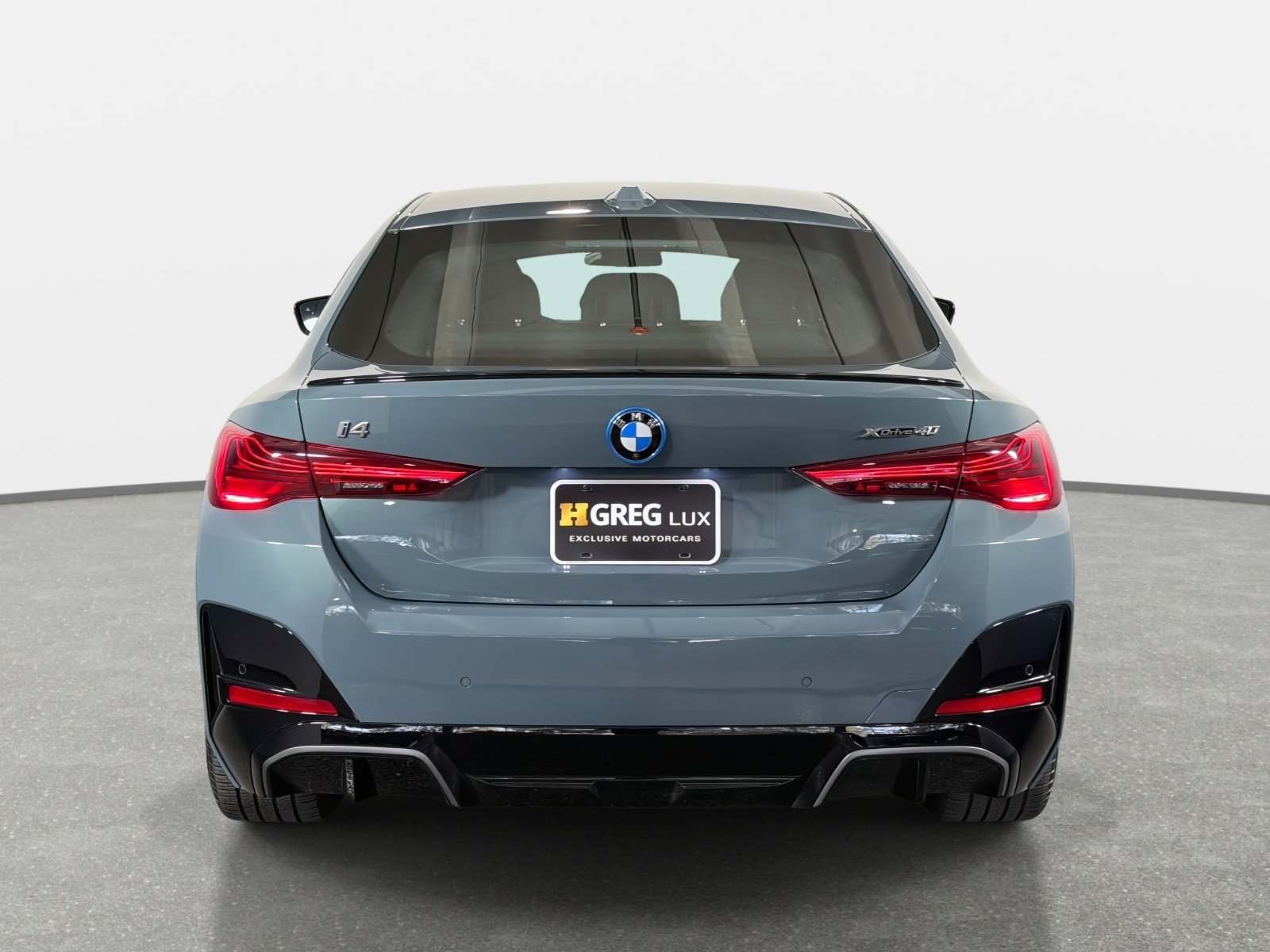 Used 2025 BMW i4 xDrive40i w/ M Sport Package image 4