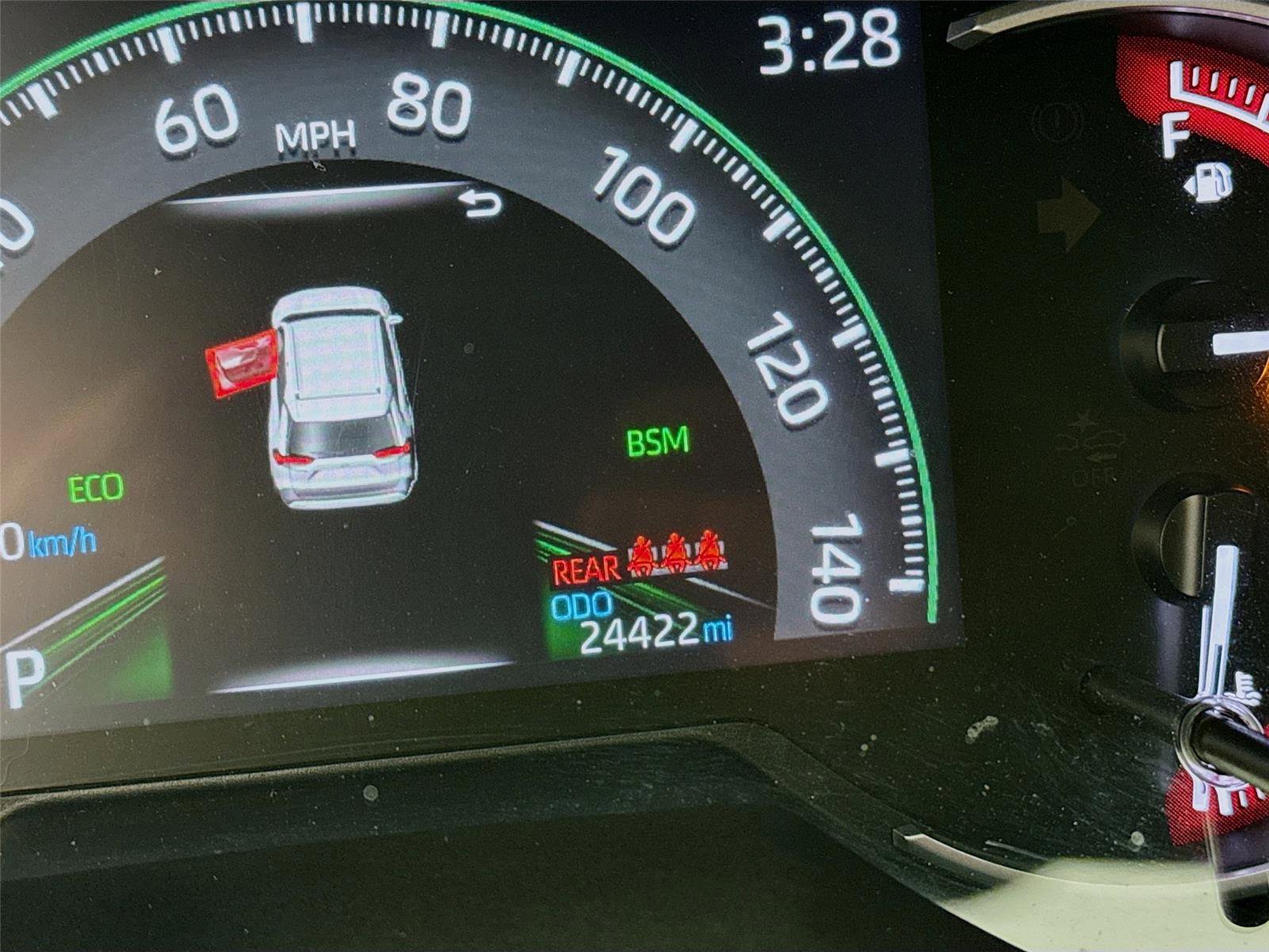 Used 2023 Toyota RAV4 XLE w/ Convenience Package image 13